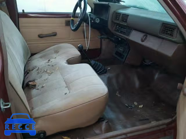 1985 TOYOTA PICKUP 1/2 JT4RN55R8F0152176 image 4