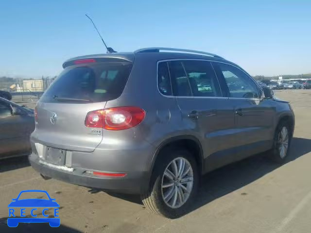 2009 VOLKSWAGEN TIGUAN SE WVGBV95N09W001979 image 3