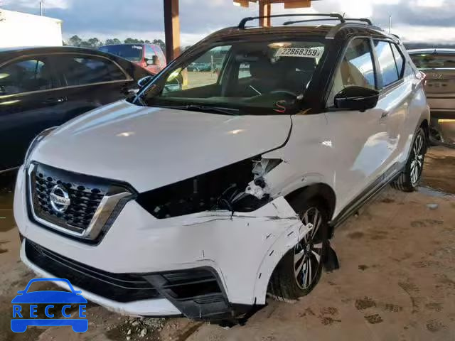 2018 NISSAN KICKS S 3N1CP5CUXJL511646 зображення 1