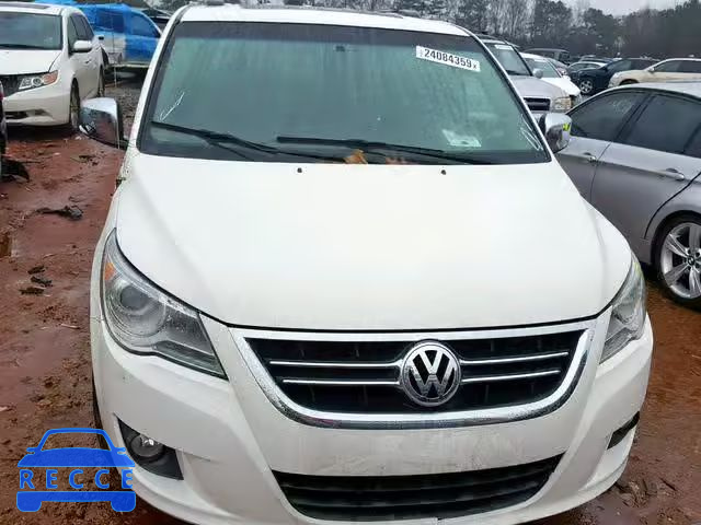 2011 VOLKSWAGEN ROUTAN SEL 2V4RW6DG5BR670755 image 8