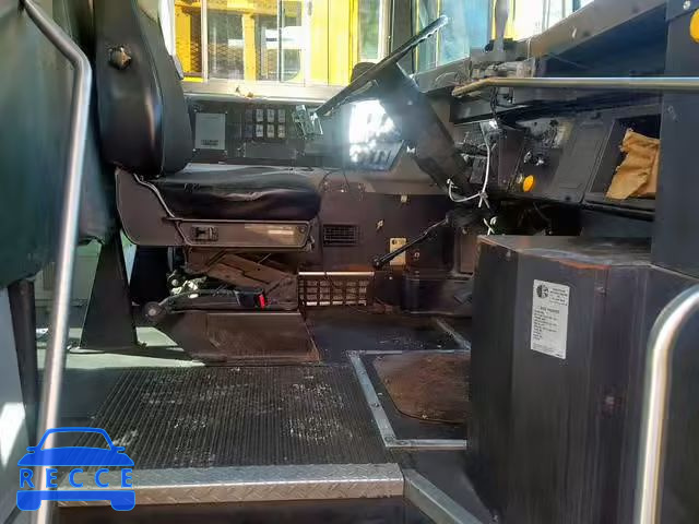 2000 INTERNATIONAL 3000 3800 1HVBBABM2YH298843 зображення 4