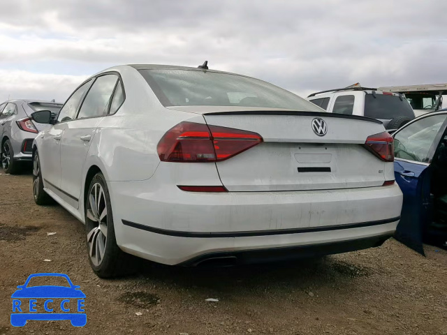 2018 VOLKSWAGEN PASSAT GT 1VWJM7A34JC047877 Bild 2