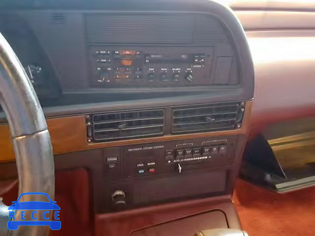 1992 FORD THUNDERBIR 1FAPP6240NH115421 image 8