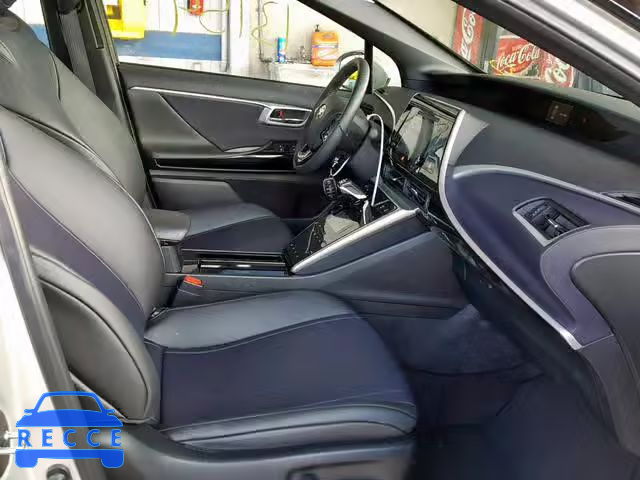 2017 TOYOTA MIRAI JTDBVRBD4HA002516 image 4