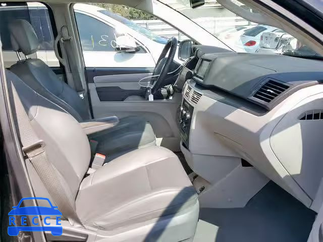 2014 VOLKSWAGEN ROUTAN SE 2C4RVABG2ER135356 image 4