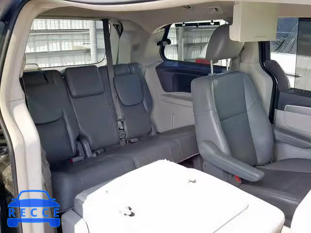 2014 VOLKSWAGEN ROUTAN SE 2C4RVABG2ER135356 зображення 5