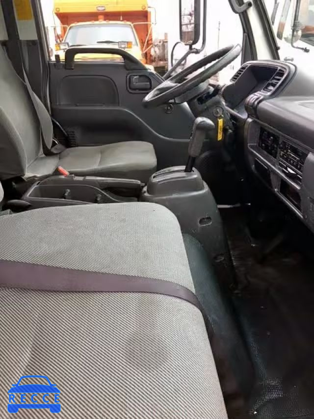 2004 ISUZU NQR JALE5B14647901051 зображення 4