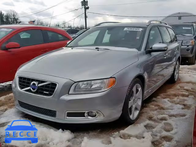 2010 VOLVO V70 3.2 YV1982BW1A1121834 image 1