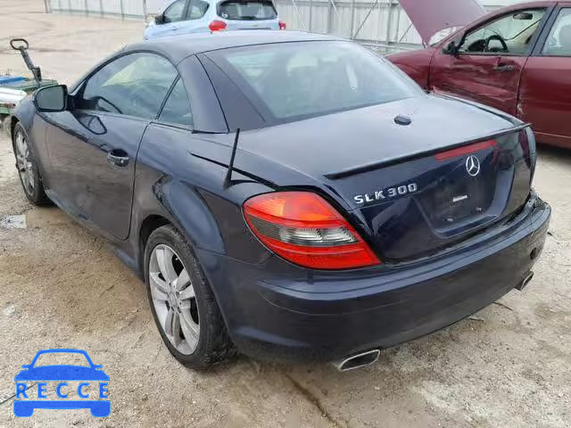 2011 MERCEDES-BENZ SLK 300 WDBWK5EAXBF239086 image 2