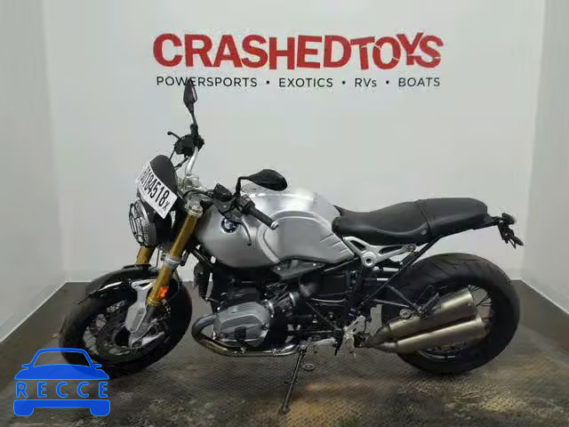 2016 BMW R NINE T WB10A160XGZ615667 Bild 2