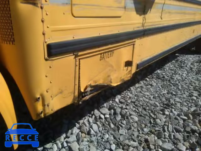 1998 INTERNATIONAL 3000 3800 1HVBBABM6WH568105 image 8