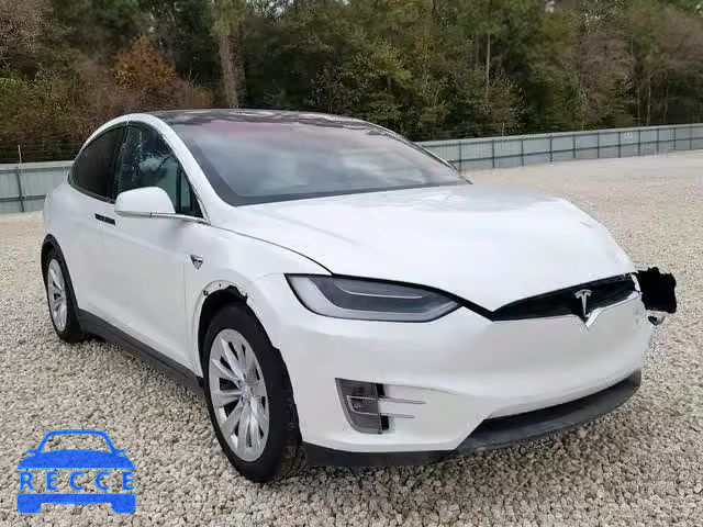 2018 TESLA MODEL X 5YJXCBE28JF087905 Bild 0