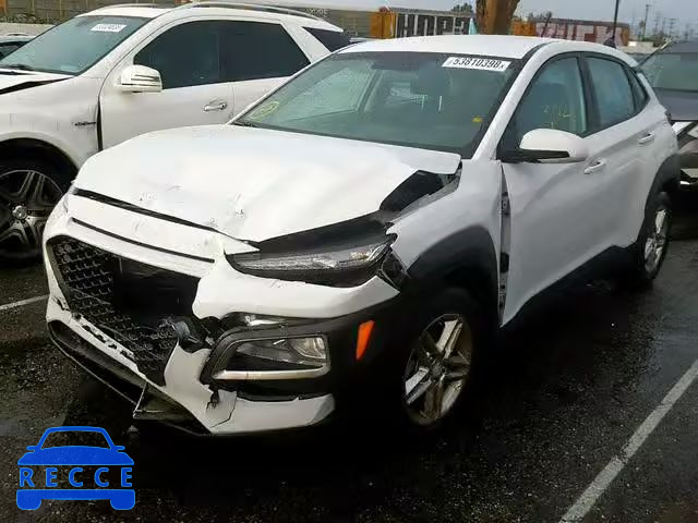 2018 HYUNDAI KONA SE KM8K12AA3JU108966 Bild 1