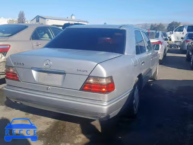 1995 MERCEDES-BENZ E 300D WDBEB31E9SC120469 Bild 3