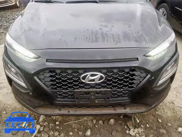 2018 HYUNDAI KONA SE KM8K1CAA4JU114698 зображення 4