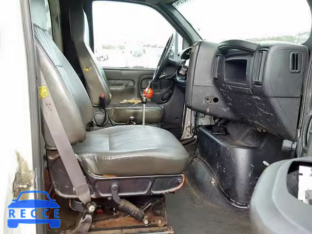 2005 GMC C7500 C7C0 1GDP7C1C75F526243 image 4