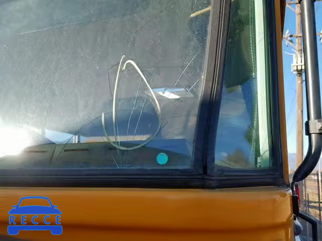 2001 INTERNATIONAL 3000 3800 1HVBBABN91H364867 image 8