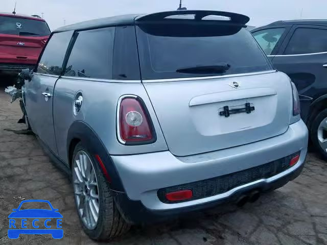 2010 MINI COOPER SPO WMWMF9C56ATF97683 Bild 2