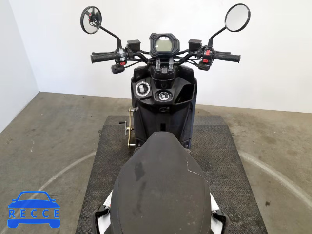 2016 YAMAHA YW125 RKRSEB1Y4GA001420 Bild 11