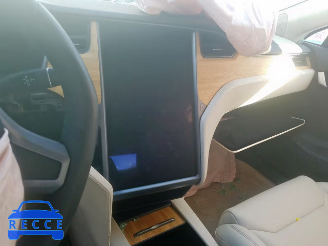 2019 TESLA MODEL S 5YJSA1E2XKF308240 Bild 7