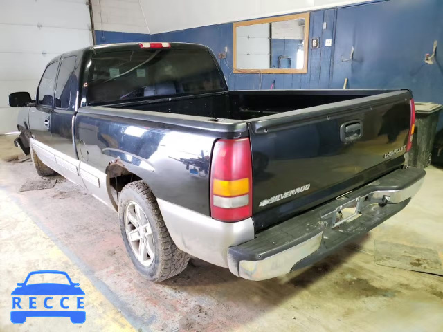 1999 CHEVROLET 1500 SILVE 2GCEC19V4X1109836 Bild 2