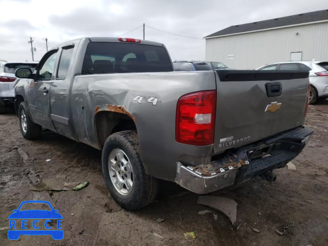 2008 CHEVROLET 1500 SILVE 1GCEK19J78Z119639 image 2