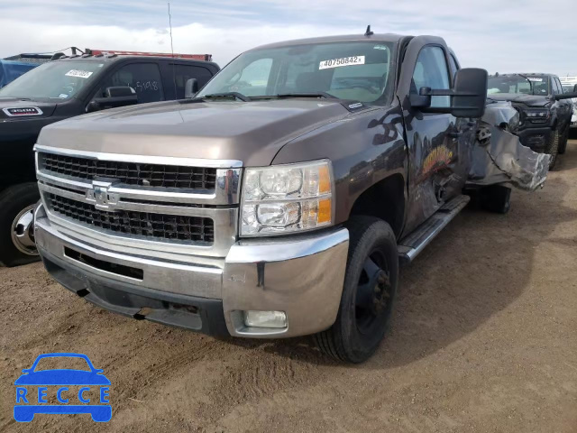 2008 CHEVROLET 3500 1GCHK23648F200512 image 1