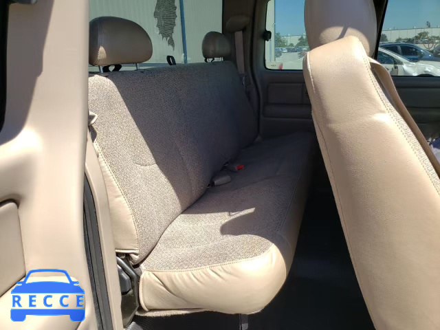 2004 CHEVROLET 1500 SILVE 1GCEC19XX4Z328370 image 5