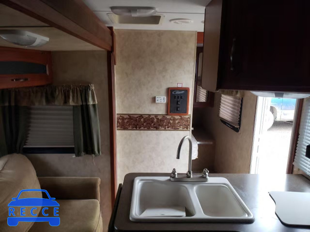 2010 COUG TRAV TRAIL 4YDT29B22A2506040 зображення 4