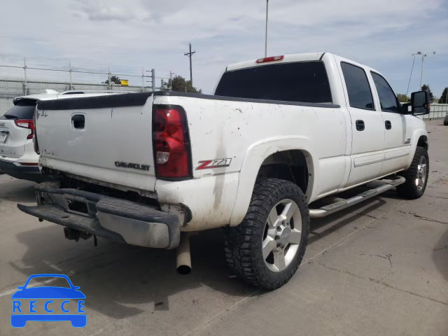 2004 CHEVROLET 2500 1GCHK231X4F109923 Bild 3