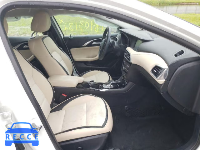 2019 INFINITI QX30 LUXE SJKCH5CR9KA010176 image 4