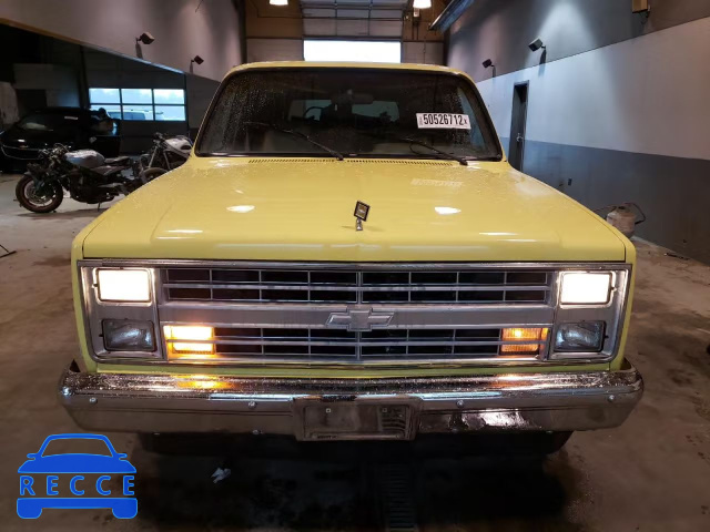 1987 CHEVROLET SUBURBAN R 1GNER16K8HF181956 Bild 9