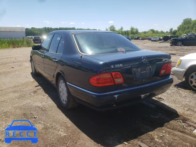 1996 MERCEDES-BENZ E 300D WDBJF20F2TJ024199 Bild 2