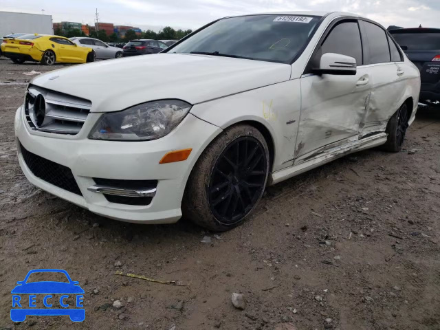 2012 MERCEDES-BENZ C CLASS WDDGF4HB8CR237416 image 1