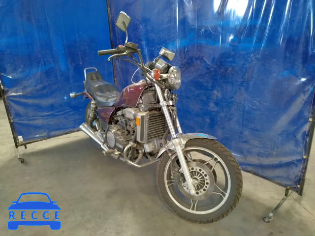 1983 HONDA VF750 C JH2RC0719DM108023 image 0