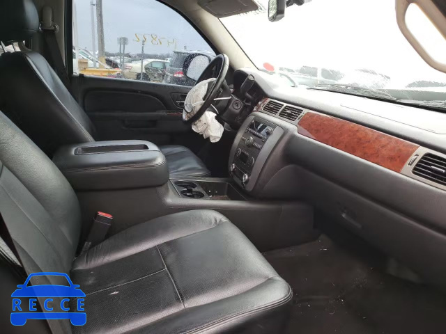 2013 GMC YUKON SLE 1GKS2AE08DR328144 image 4