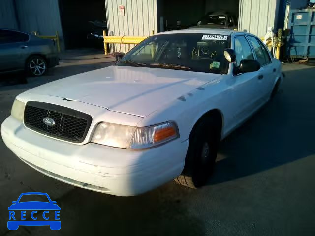 2003 FORD CROWN VIC 2FAFP71W53X208162 image 1