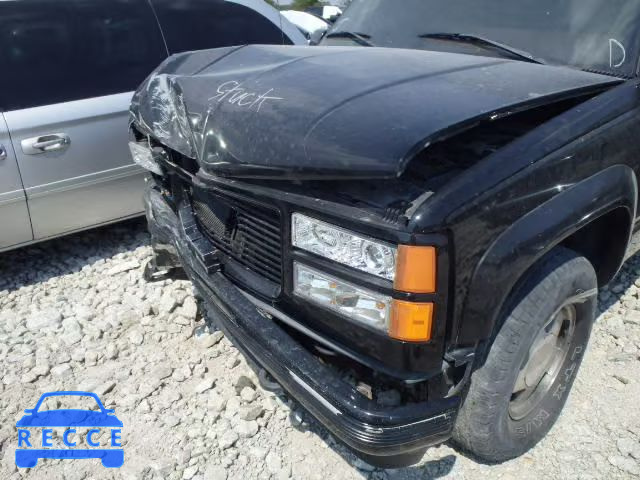 1996 GMC YUKON 3GKEK18R2TG517538 image 9