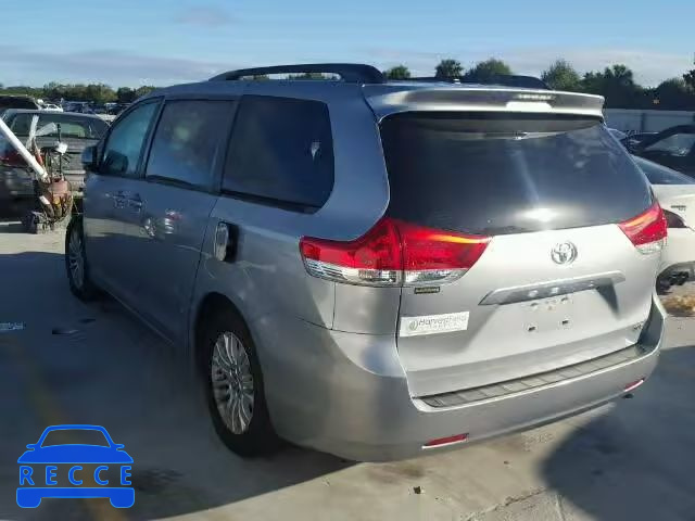 2014 TOYOTA SIENNA XLE 5TDYK3DC4ES477599 image 2