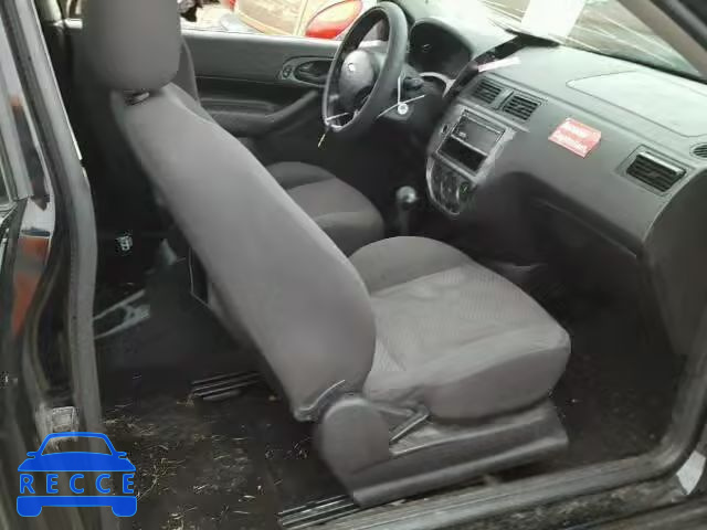 2005 FORD FOCUS ZX3 3FAFP31N05R159499 зображення 4