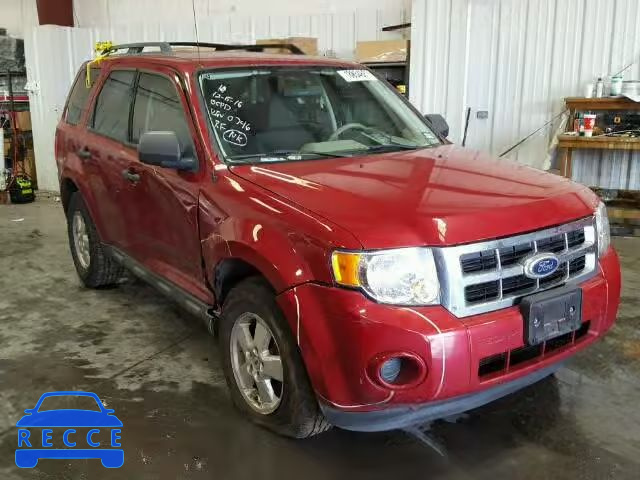 2010 FORD ESCAPE XLS 1FMCU0C79AKB20746 image 0