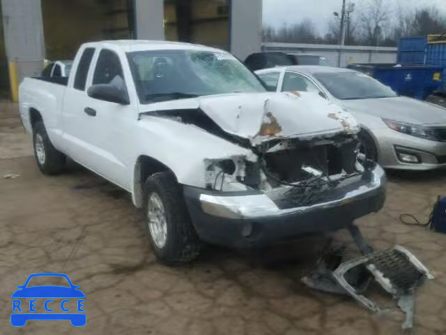2005 DODGE DAKOTA SLT 1D7HE42K85S295263 image 0