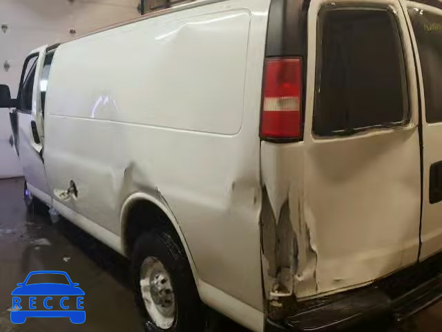 2004 CHEVROLET EXPRESS G2 1GCGG25V141247084 image 9