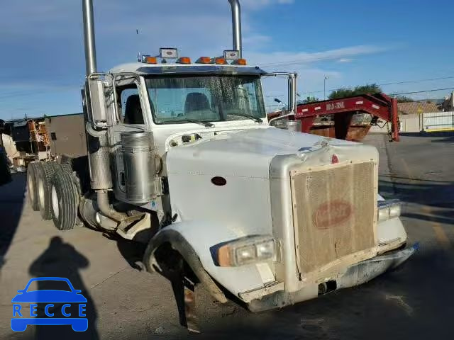 2005 PETERBILT CONVENTION 1XP5PBEX85D878390 Bild 0