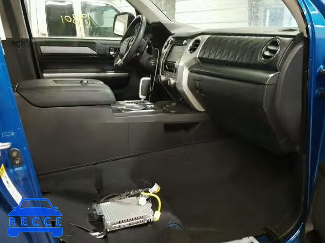 2016 TOYOTA TUNDRA CREWMAX 5TFAW5F14GX494767 image 4