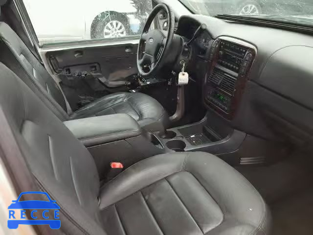 2005 FORD EXPLORER L 1FMDU75W15UB98885 image 4