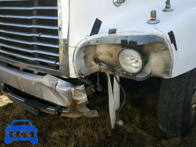 2005 FREIGHTLINER CONVENTION 1FUJBBCK85LV17374 image 8