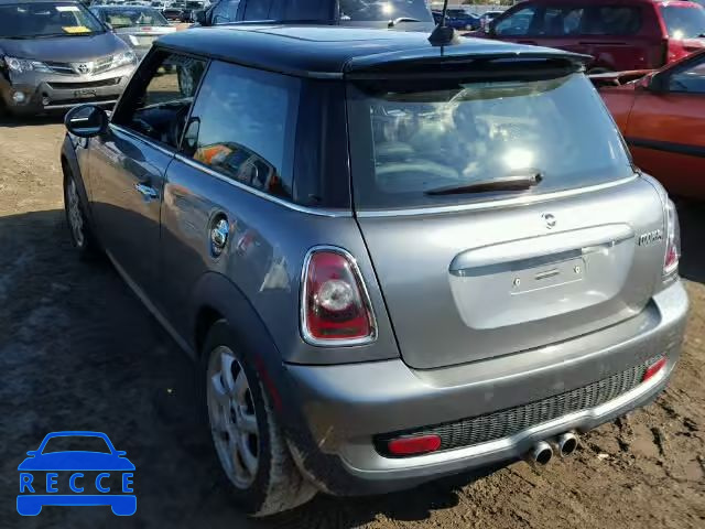 2009 MINI COOPER S WMWMF73539TX40599 image 2