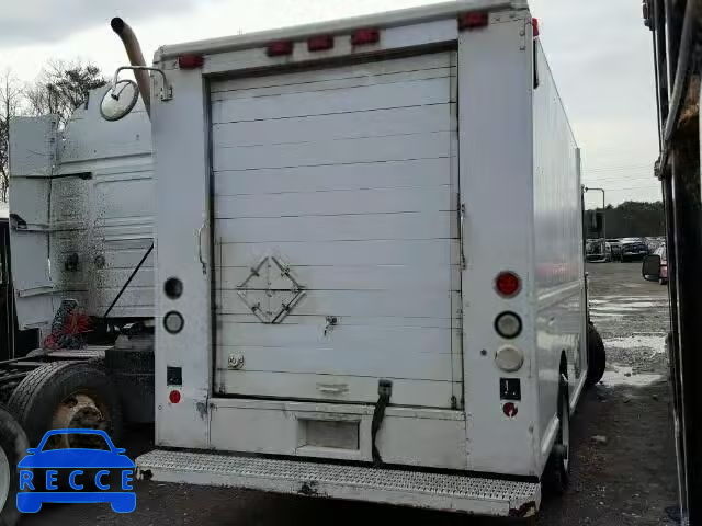 2001 FREIGHTLINER M LINE WAL 4UZAANBW41CH53366 Bild 3