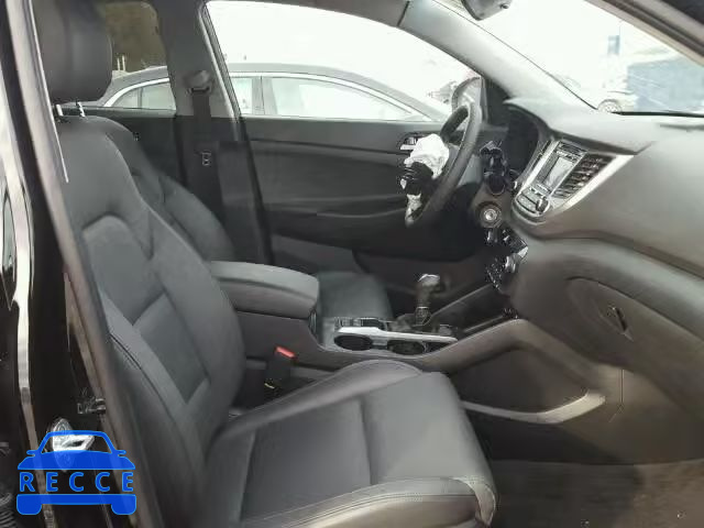 2017 HYUNDAI TUCSON LIM KM8J3CA40HU262924 image 4